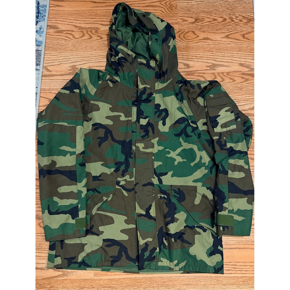 Vintage US Military ECWCS Gen 1 Gore Tex Parka Woodland Camo Large Long 2002